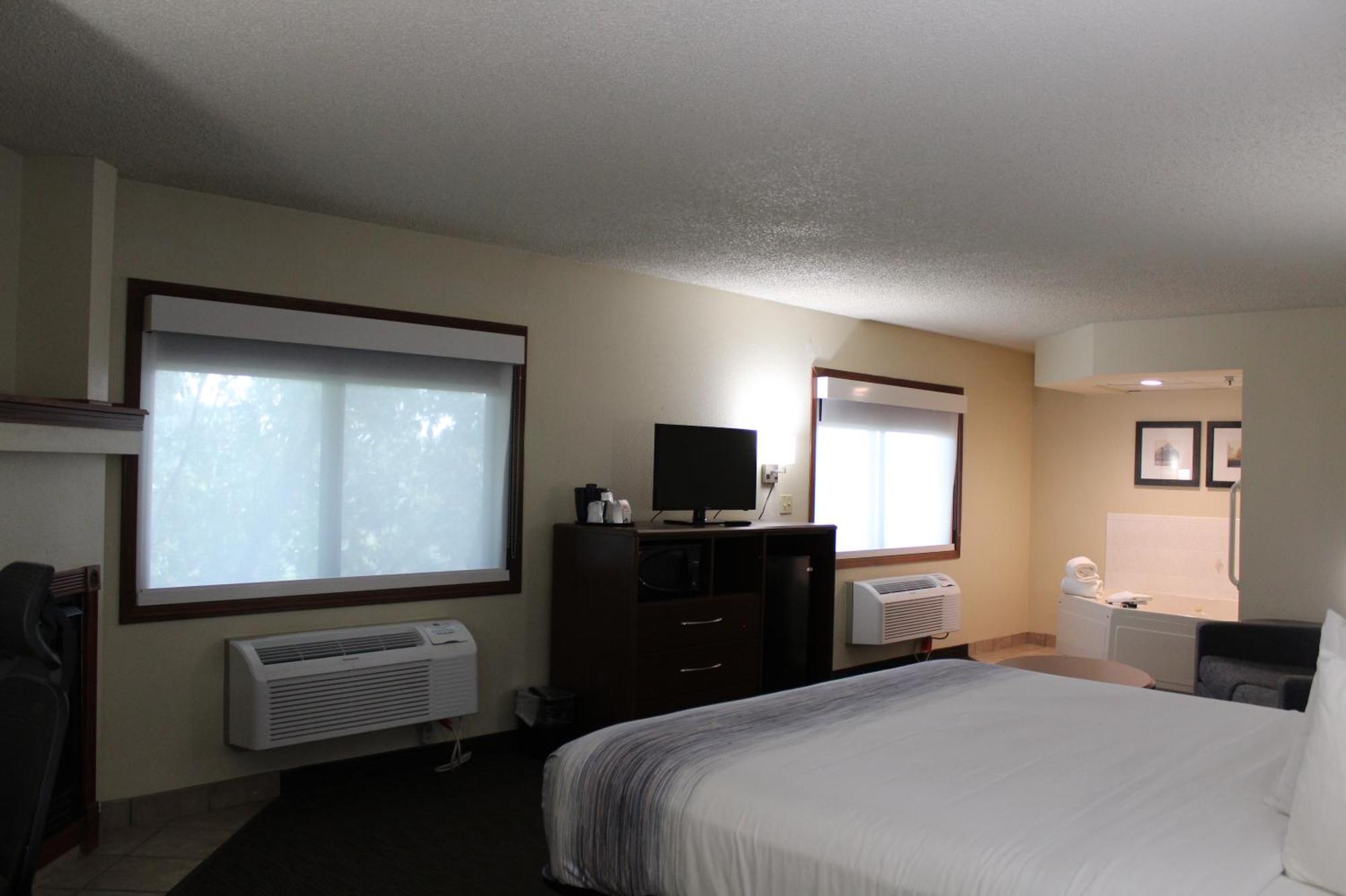 פורט קולינס Americinn By Wyndham Windsor Ft. Collins מראה חיצוני תמונה