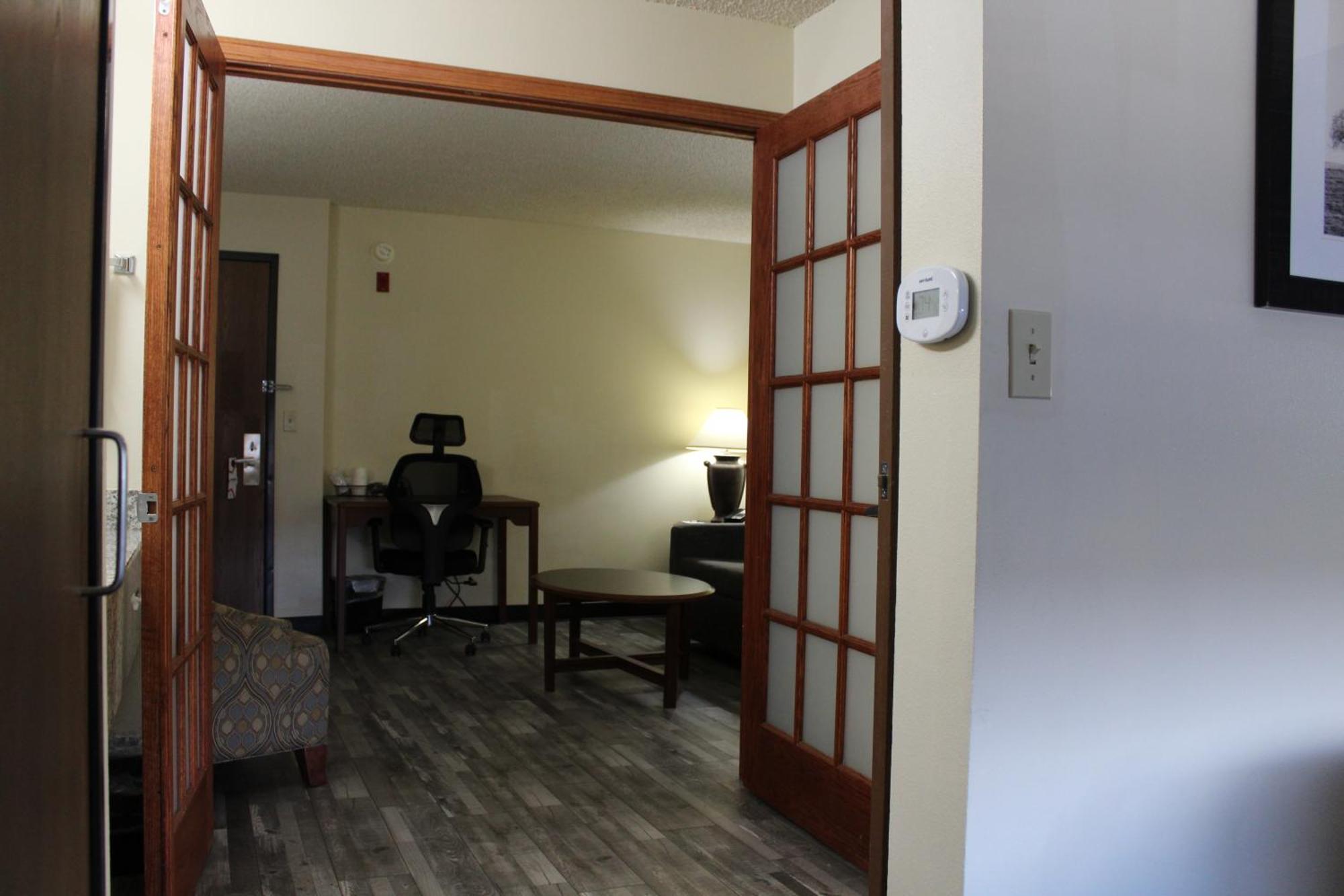 פורט קולינס Americinn By Wyndham Windsor Ft. Collins מראה חיצוני תמונה