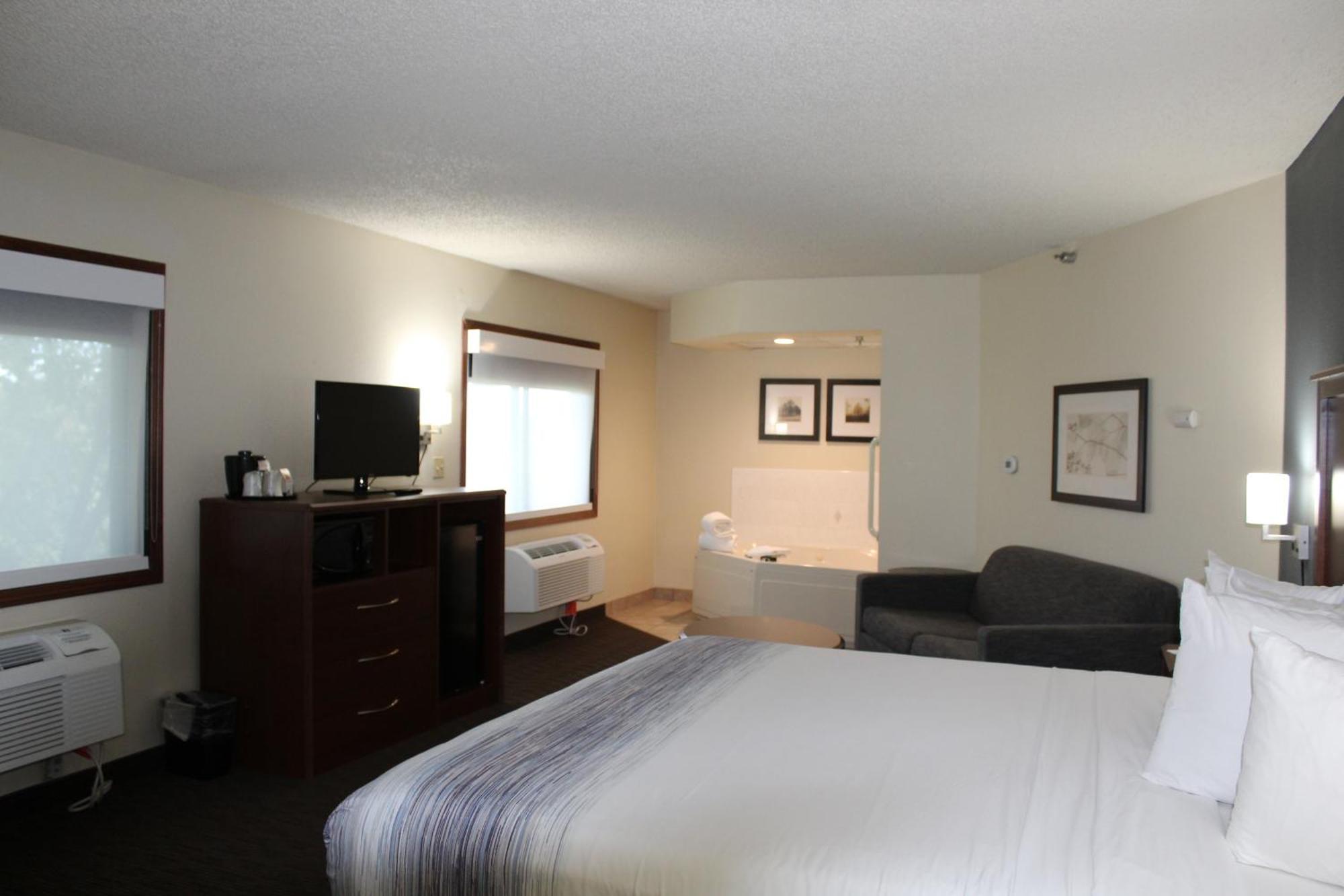 פורט קולינס Americinn By Wyndham Windsor Ft. Collins מראה חיצוני תמונה