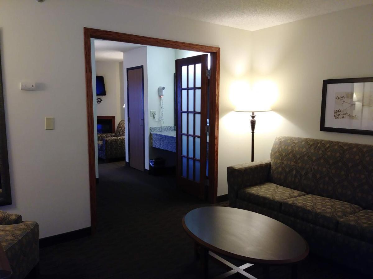 פורט קולינס Americinn By Wyndham Windsor Ft. Collins מראה חיצוני תמונה
